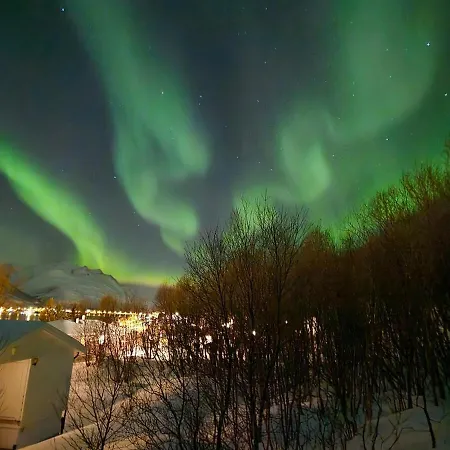 Large Modern House, Perfect For Northern Lights Hunting Σπίτι διακοπών