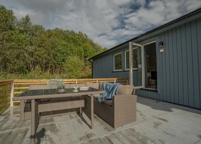Large Modern House, Perfect For Northern Lights Hunting Feriehus *