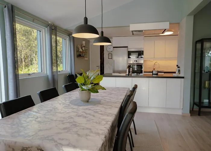 Large Modern House, Perfect For Northern Lights Hunting Feriehus Tromsø